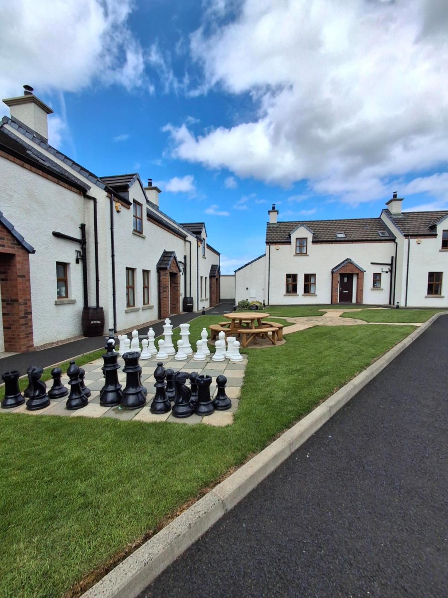 Ulster Cottages Бушмилс Экстерьер фото