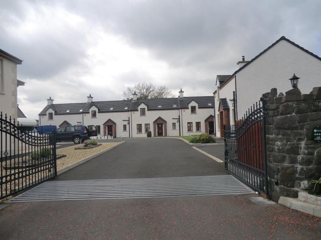 Ulster Cottages Бушмилс Экстерьер фото